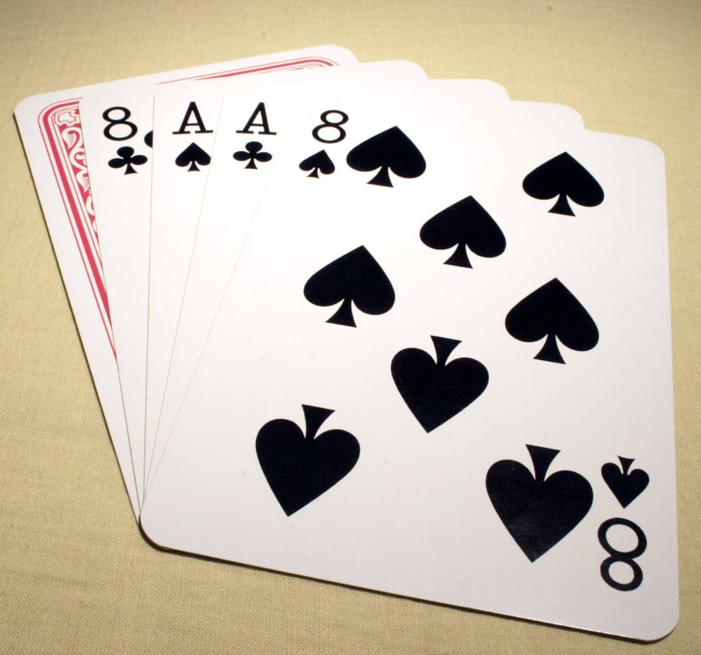 Losing at Blackjack: Aces and Eights
